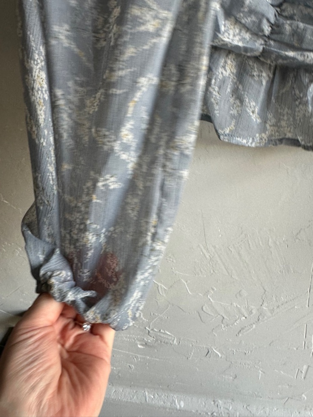 Alter’d State Blue Floral Ruched Milkmaid Blouse Cottagecore Coquette Top S - Picture 4 of 12